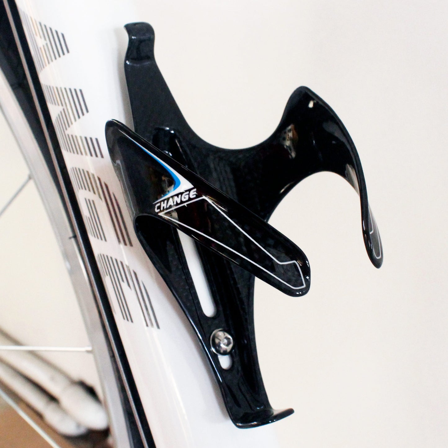 Full 3K Carbon Fiber Bottle Cage CB01